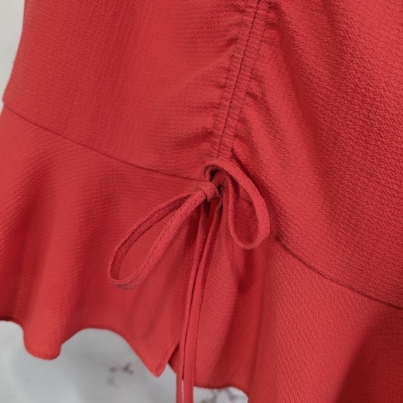 Wayf Shirt Womens Large Pink Salmon Coral Peplum Flutter Tie V Neck Crepe Blouse - Picture 11 of 11